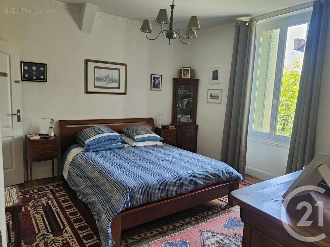 Maison à COSNE-COURS-SUR-LOIRE