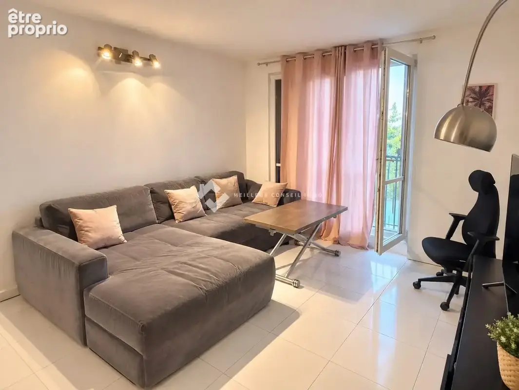 Appartement à BROU-SUR-CHANTEREINE