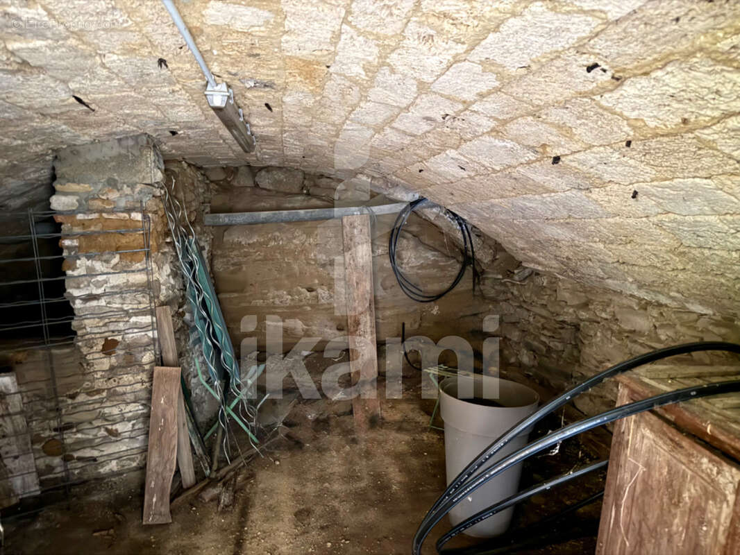 Maison à SAINT-BONNET-DE-CHAVAGNE