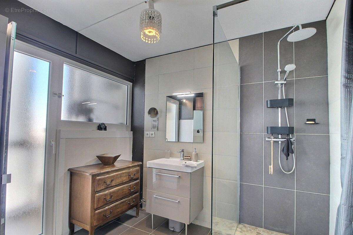Appartement à ANNEMASSE