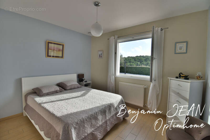 Maison à NISSAN-LEZ-ENSERUNE