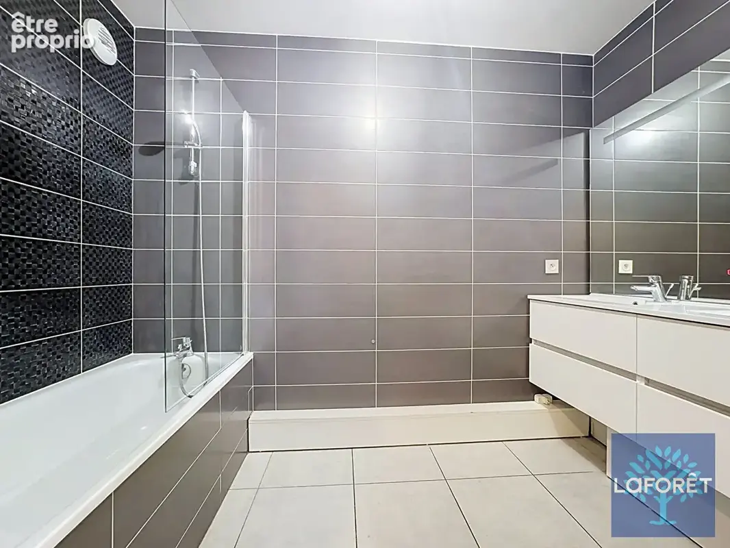 4 pièce(s) 87 m2  + jardin 150 m²+ cave + parking sous sol - photo 5