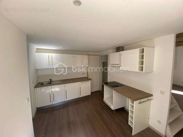 Appartement à FAYENCE