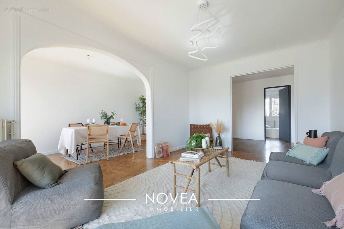 Appartement à CALUIRE-ET-CUIRE