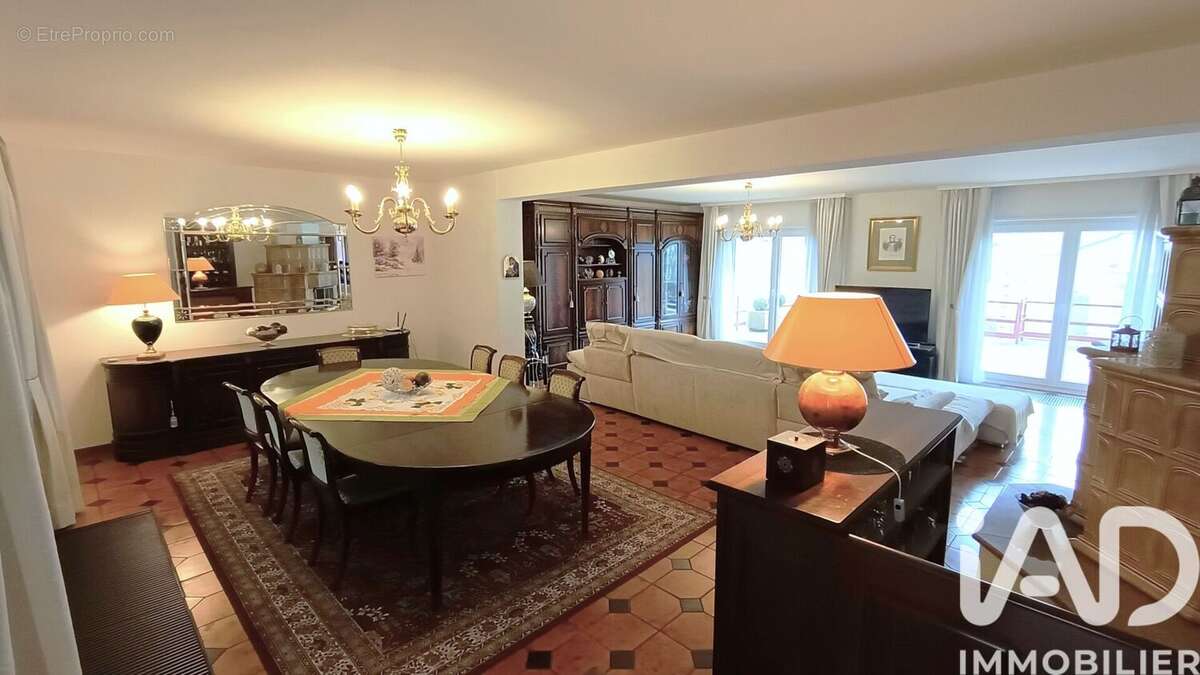 Maison 804 m² à Vilsberg  - photo 4