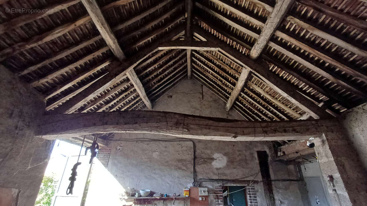 Maison à BAZOCHES-LES-BRAY