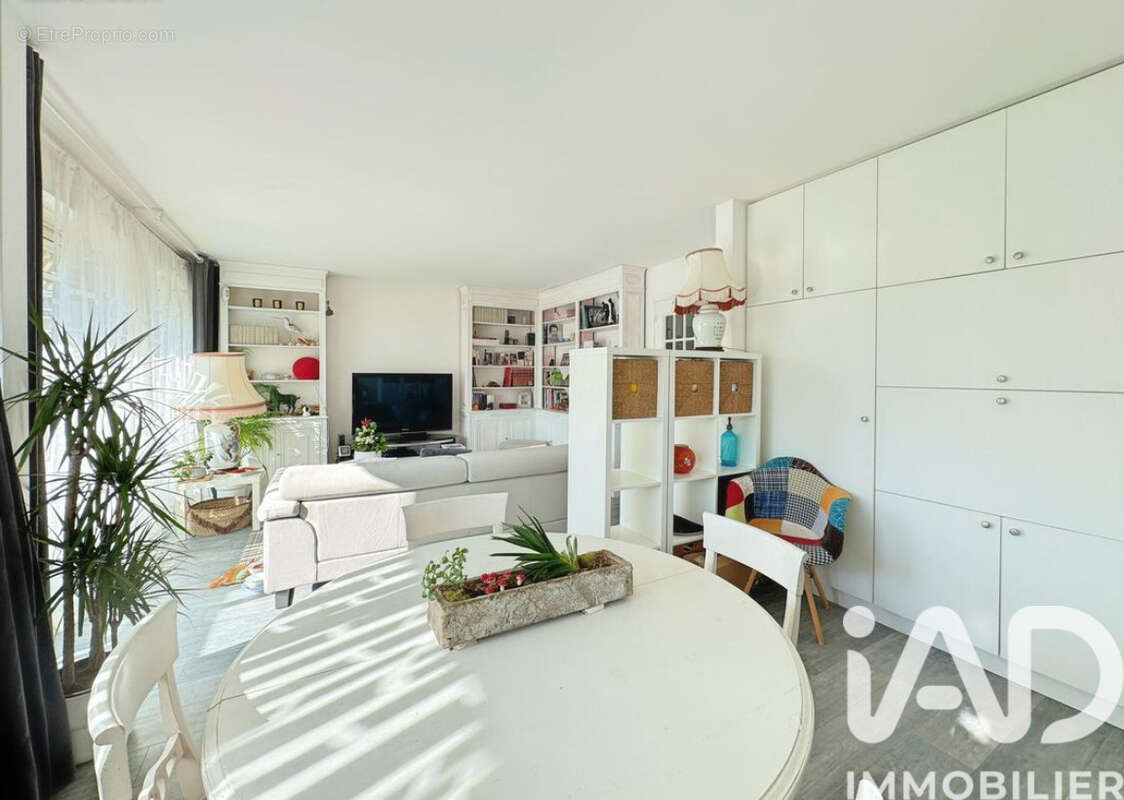 Photo 3 - Appartement à CHILLY-MAZARIN