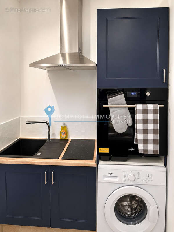Dépt Hérault (34), à vendre MONTPELLIER studio en plein coeur du centre ville. - photo 2