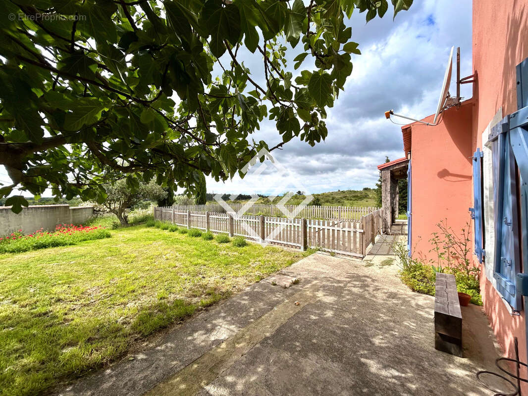 Maison de caractère avec piscine et panorama - photo 2
