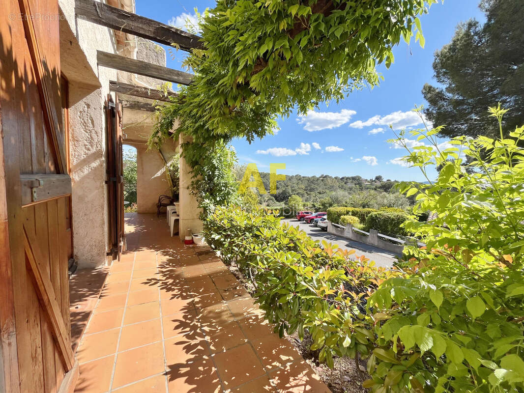Maison à FREJUS