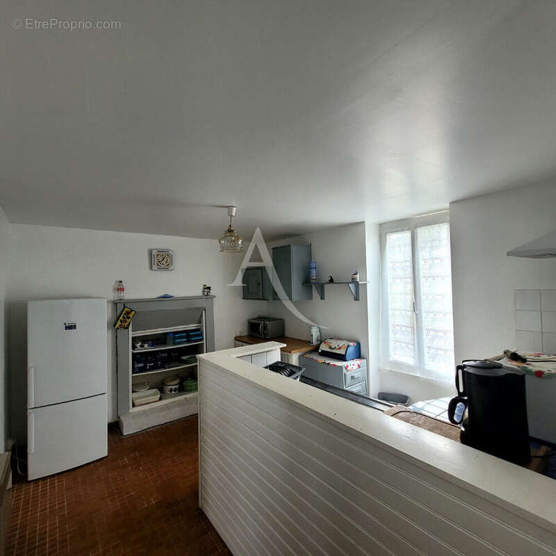 Maison à SAINT-AVAUGOURD-DES-LANDES