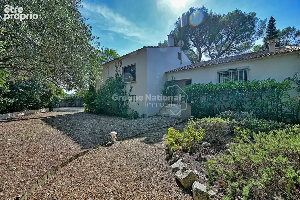 Maison P6 de 194 m² au calme absolu avec jardin sans vis-à-vis - Nîmes Castanet - photo 3