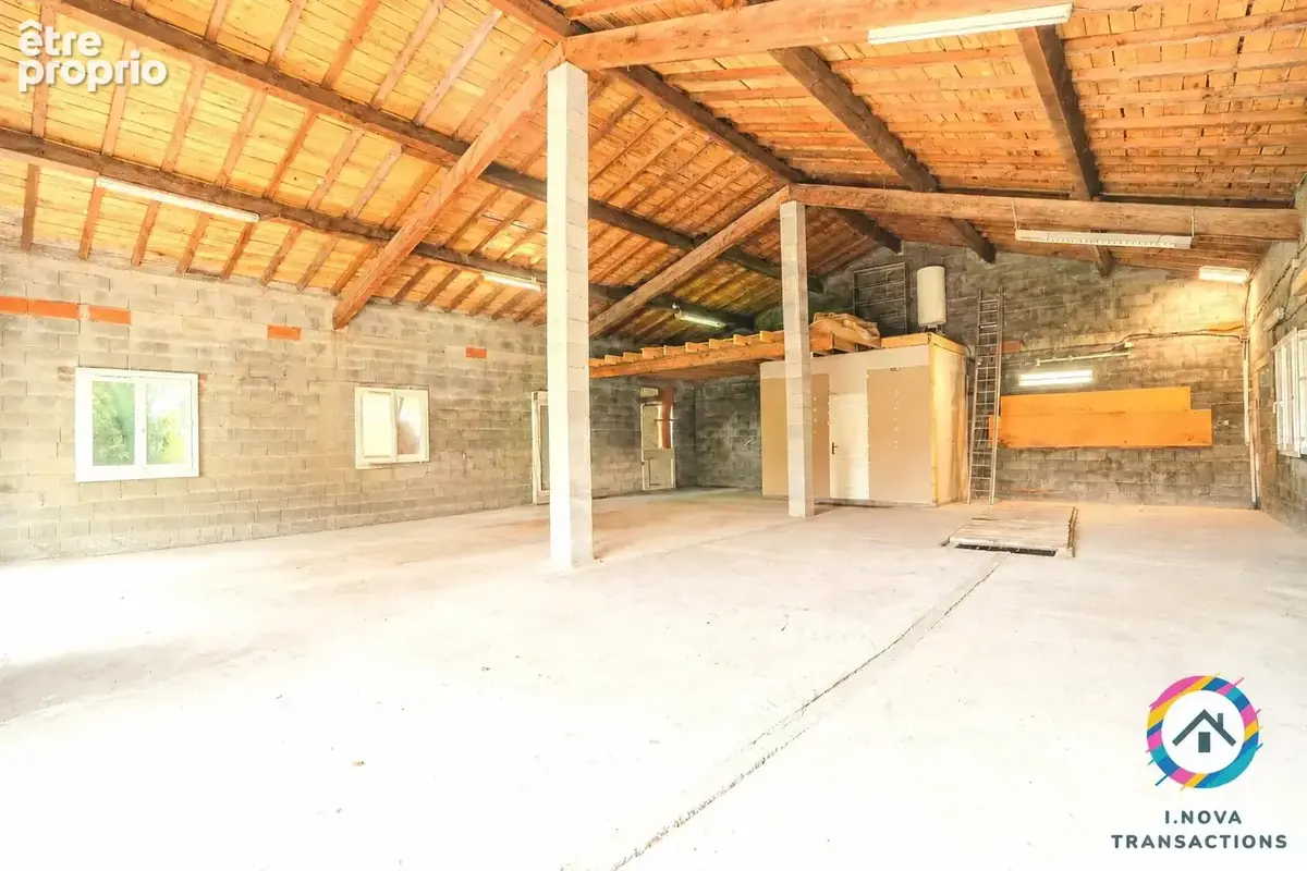 Grange de 170 m² au sol sur 800 m² de terrain - photo 6