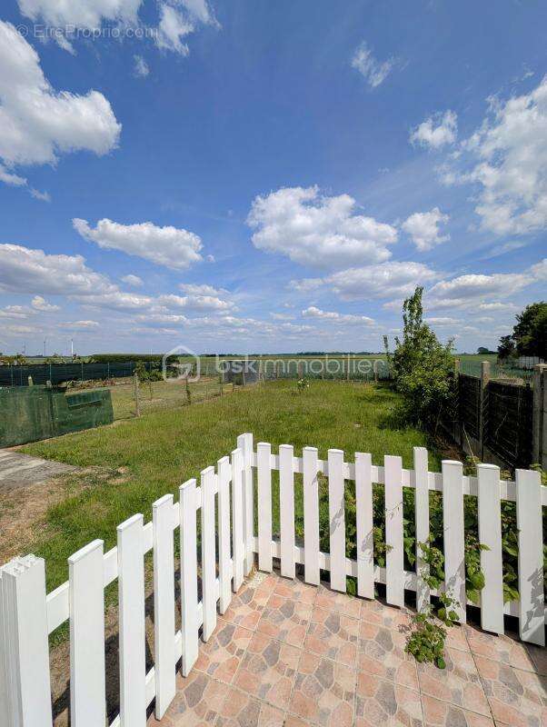 Maison à HANGEST-EN-SANTERRE