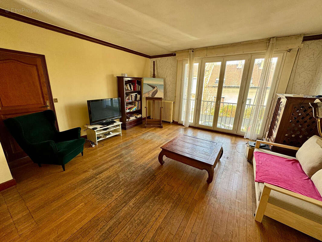 Appartement à NOISY-LE-SEC