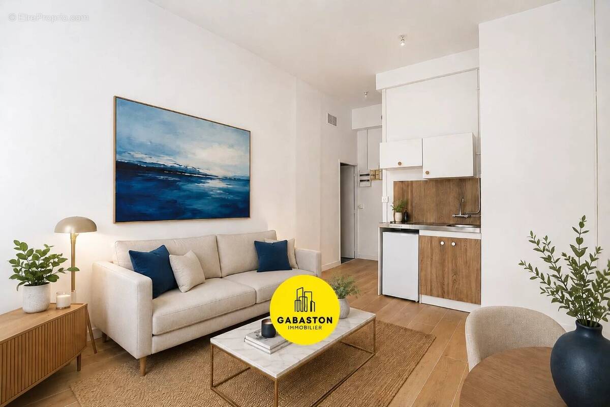 Appartement à MARSEILLE-1E