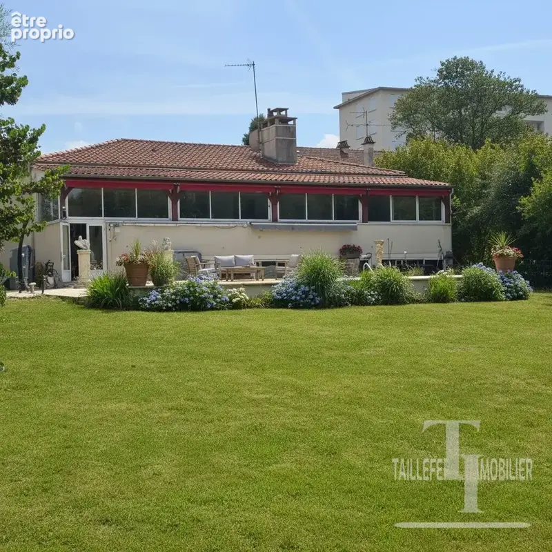 Photo Maison à Bergerac au prix de 219 000€