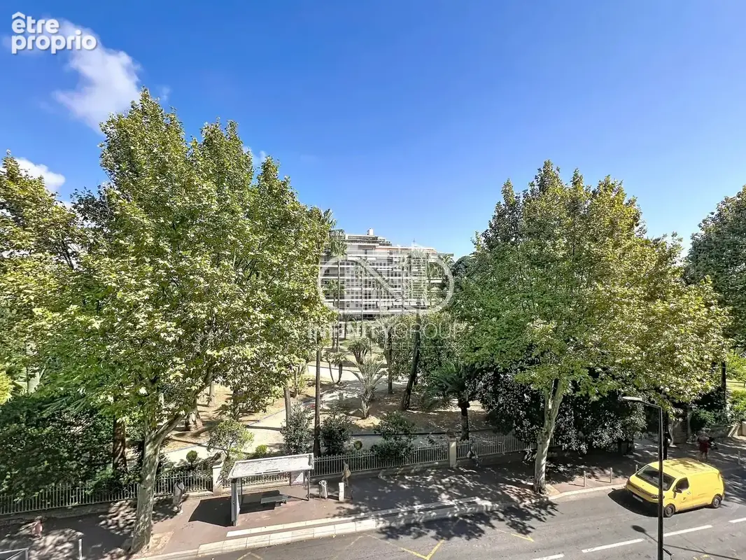 Appartement 3 pièces 66 m² traversant avec terrasses et parking — Juan-les-Pins - photo 13
