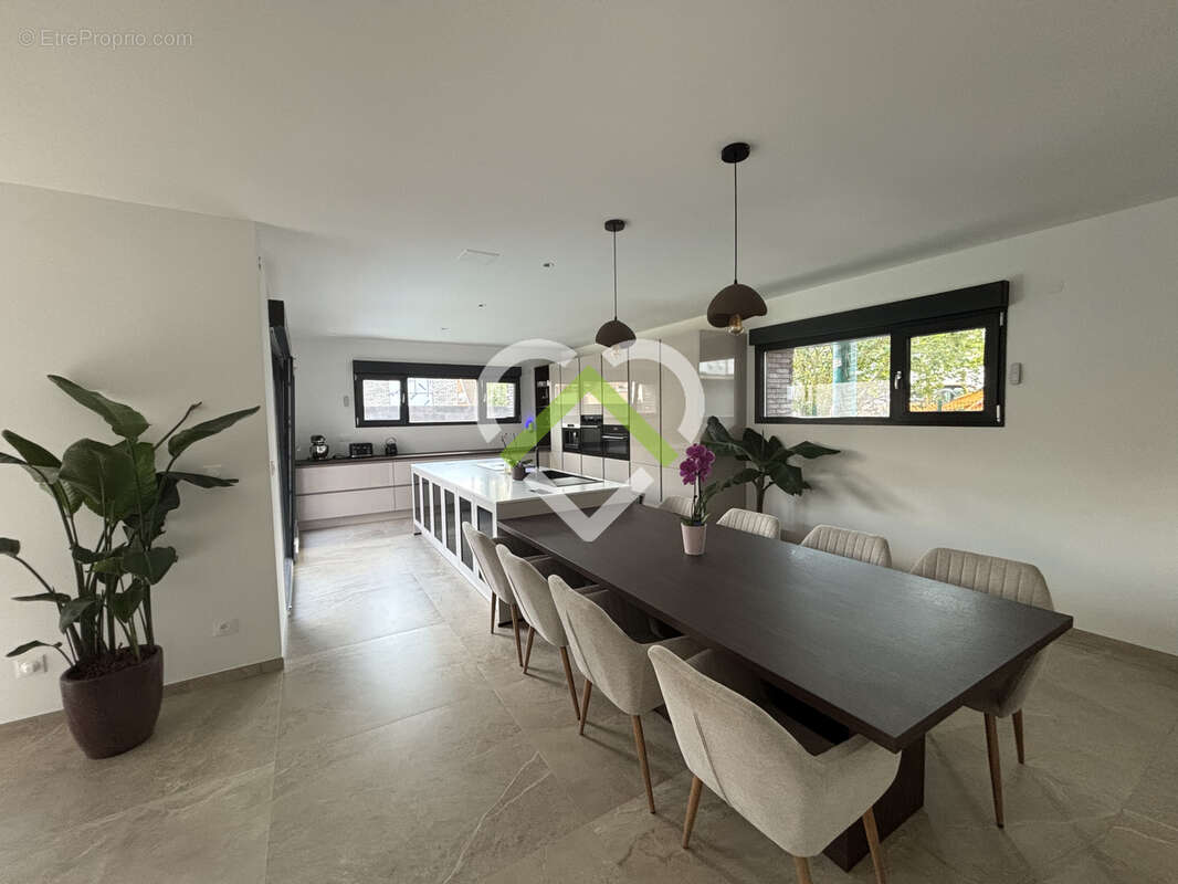 Maison contemporaine cubique individuelle - photo 2
