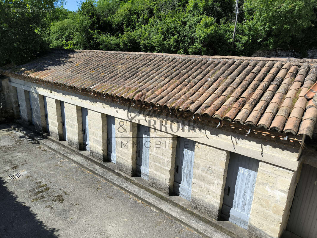 Appartement à UZES