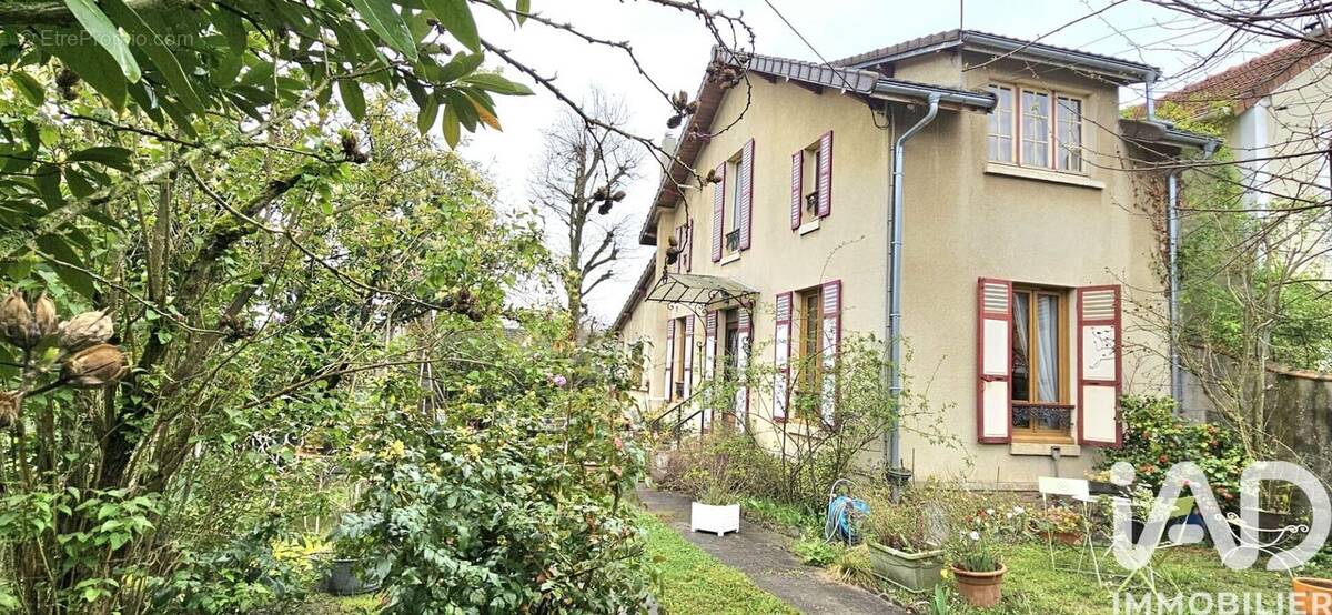 Photo 1 - Maison à BEAUCHAMP