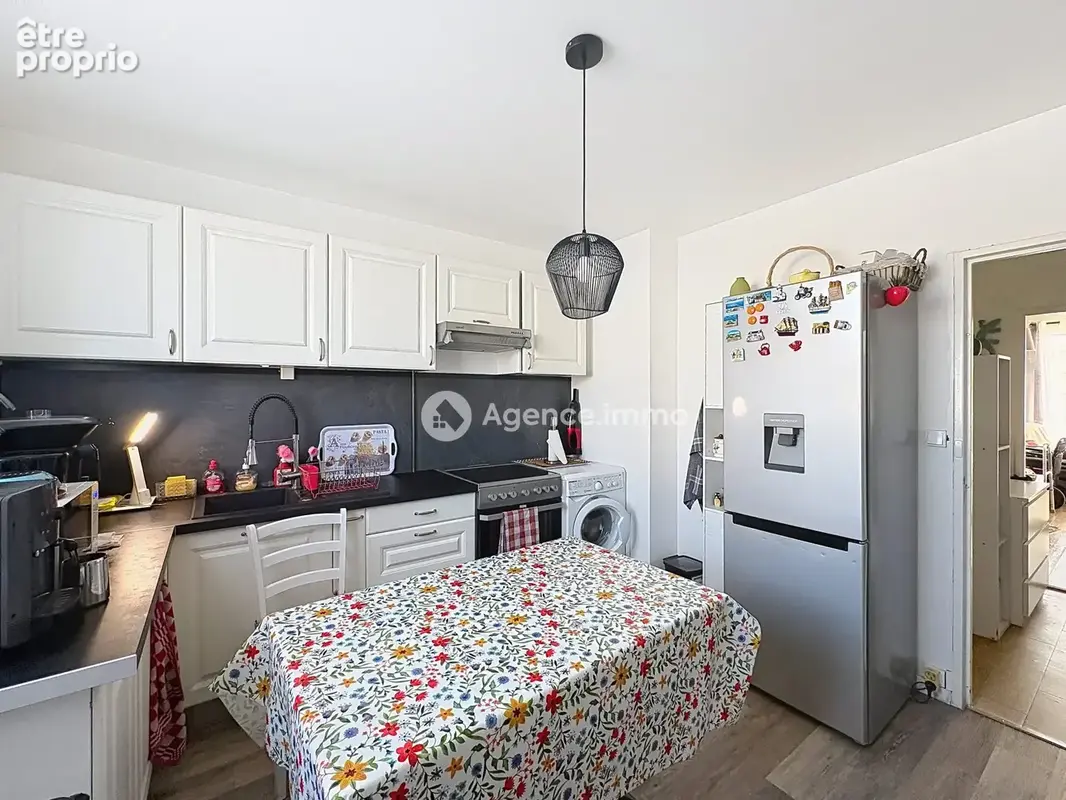 Appartement 4 pièces 76 m² à vendre à Tours (37000) - photo 4