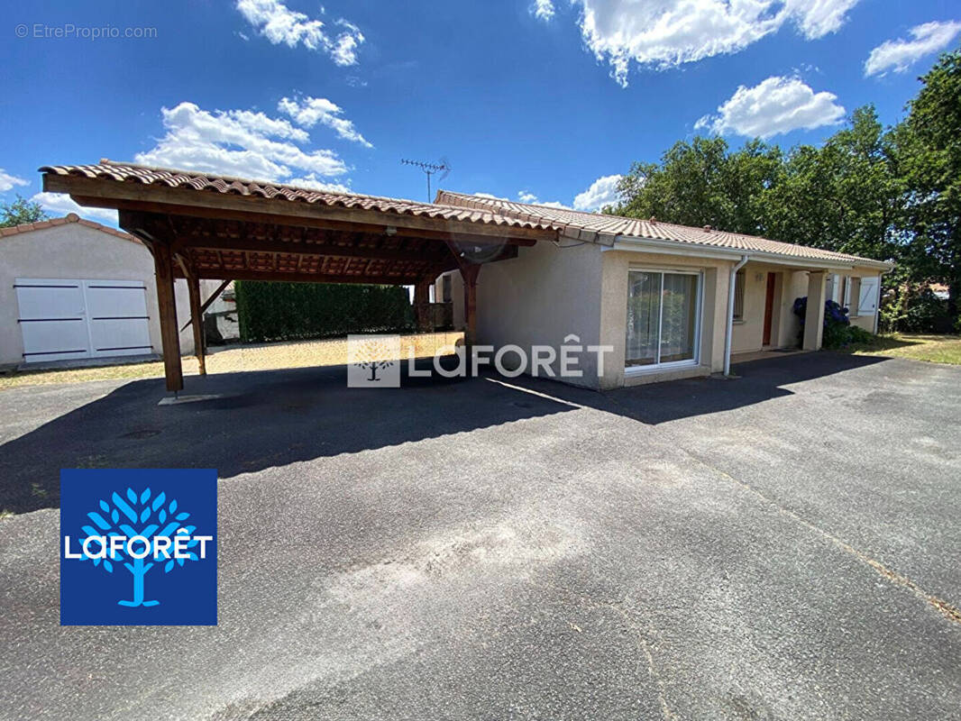 Maison à MARTIGNAS-SUR-JALLE