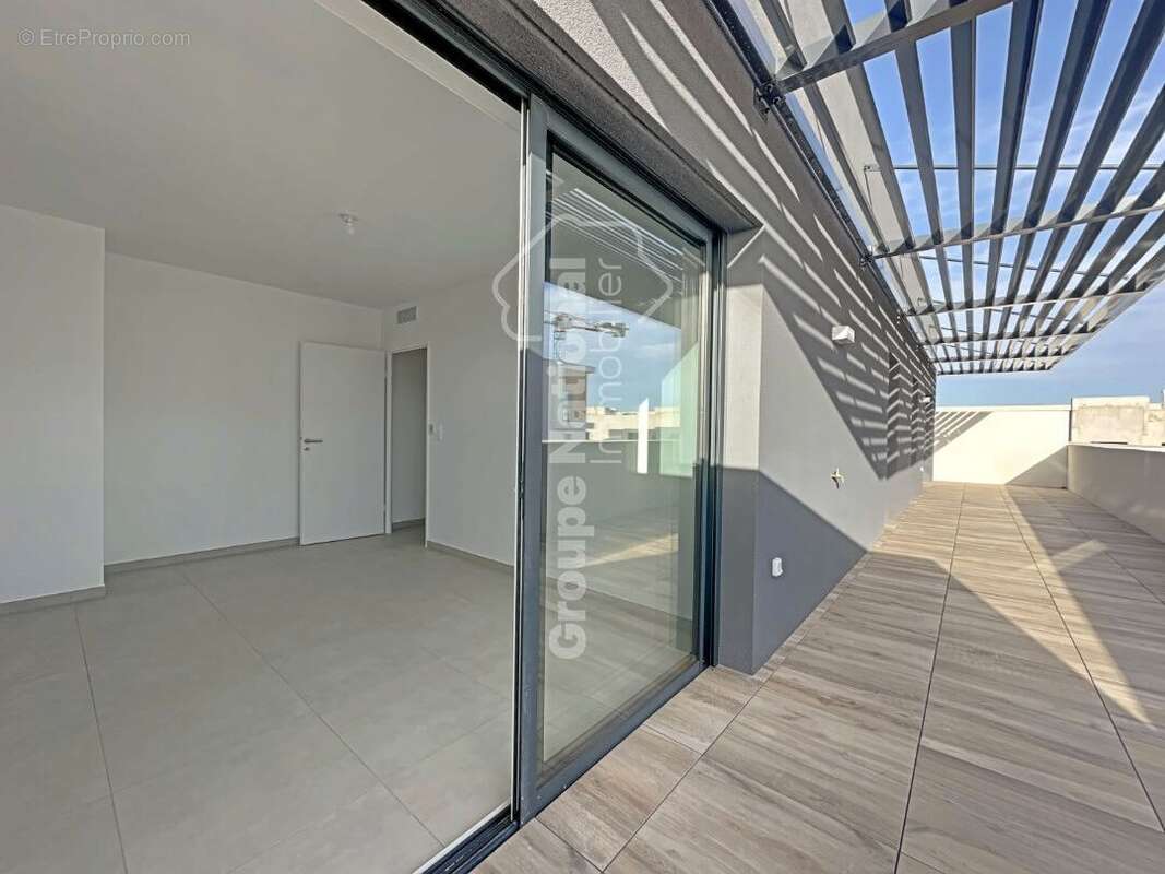 Appartement à LUNEL