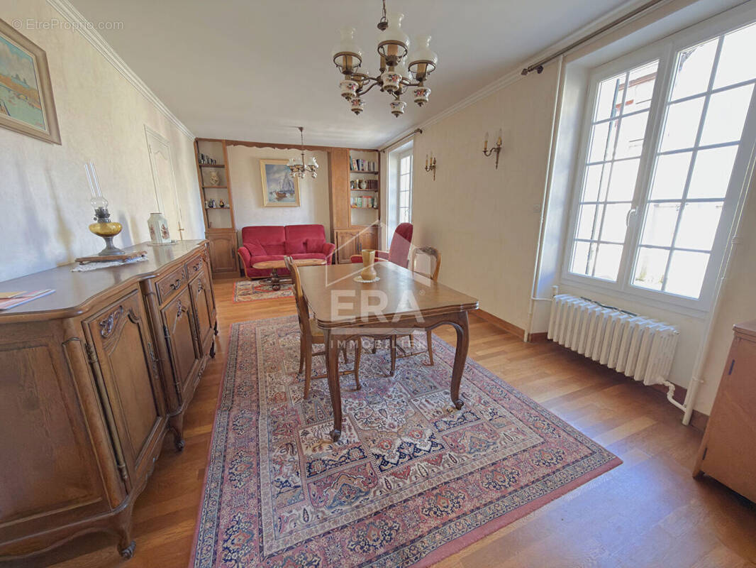 Maison à MORMANT