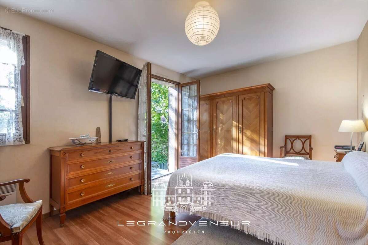 Maison à SAINT-SAUVEUR-SUR-ECOLE