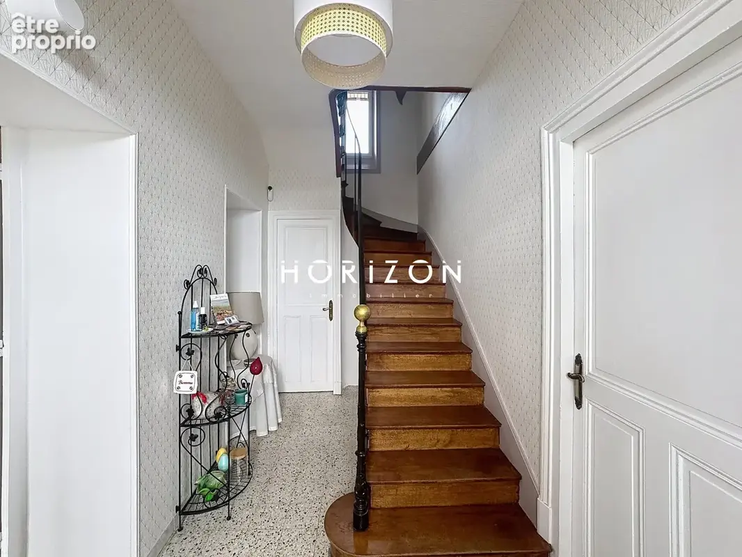 Maison 10 pièces 269 m² à vendre à Montceau-Les-Mines (71300) - photo 9