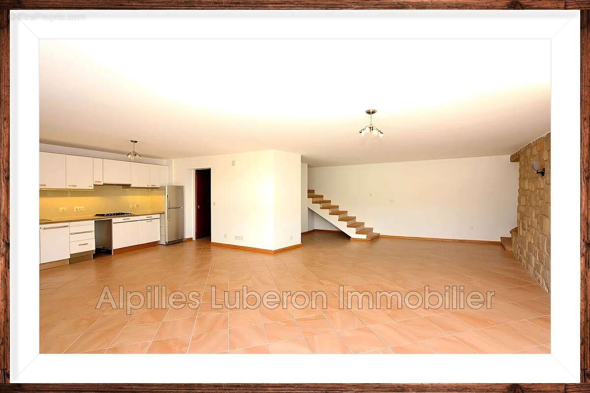 Maison 93 m² à Molleges  - photo 4
