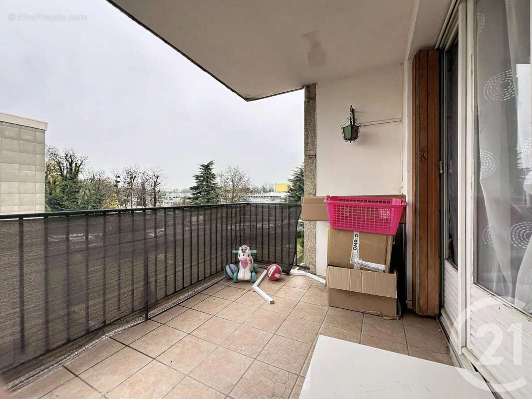 Appartement à MONTEREAU-FAULT-YONNE