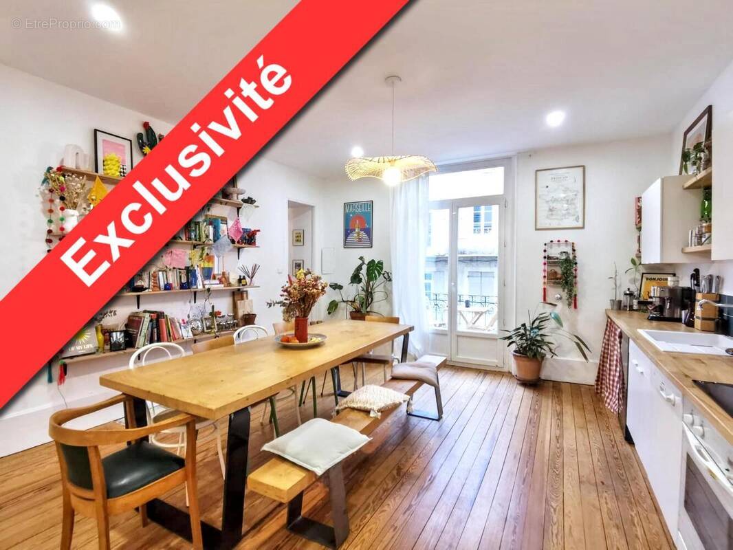   - Appartement à AUBENAS