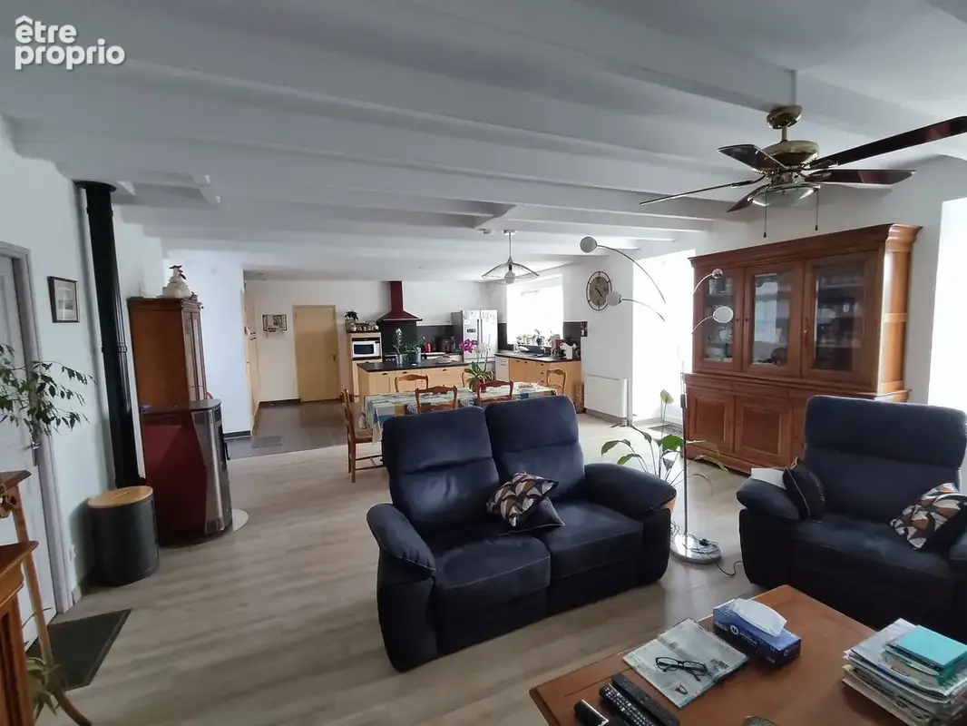 PIECE DE VIE DE 59m²