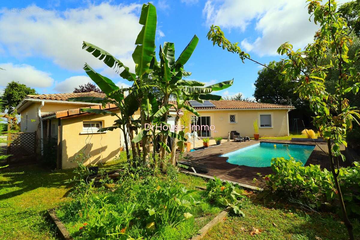 Maison à SADIRAC