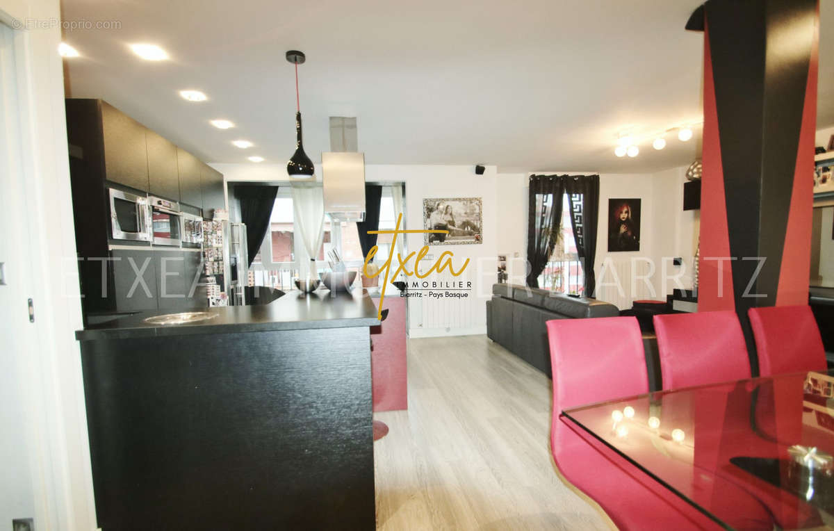 Appartement à TROIS-FONDS