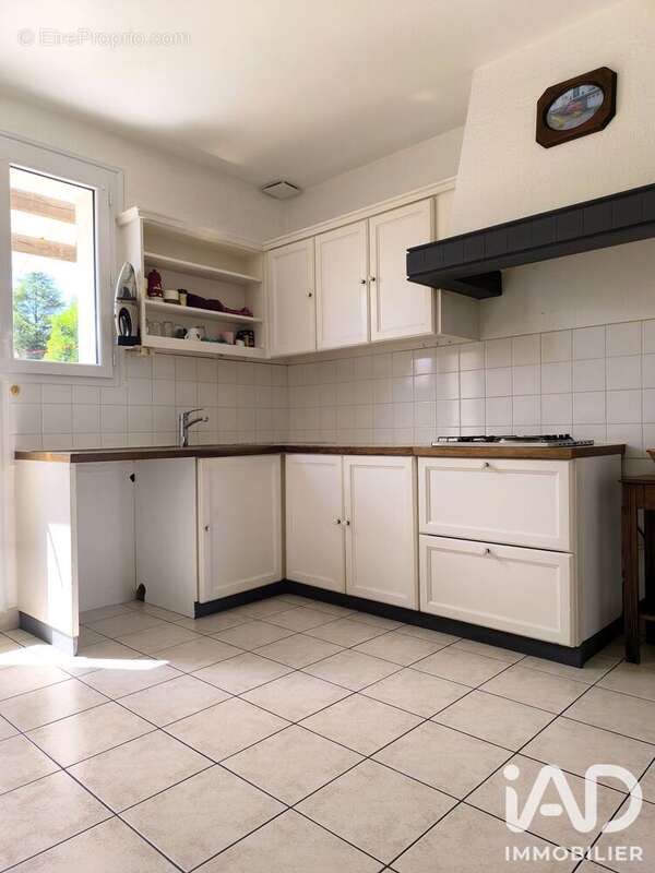 Maison 94 m² à Cerizay  - photo 8