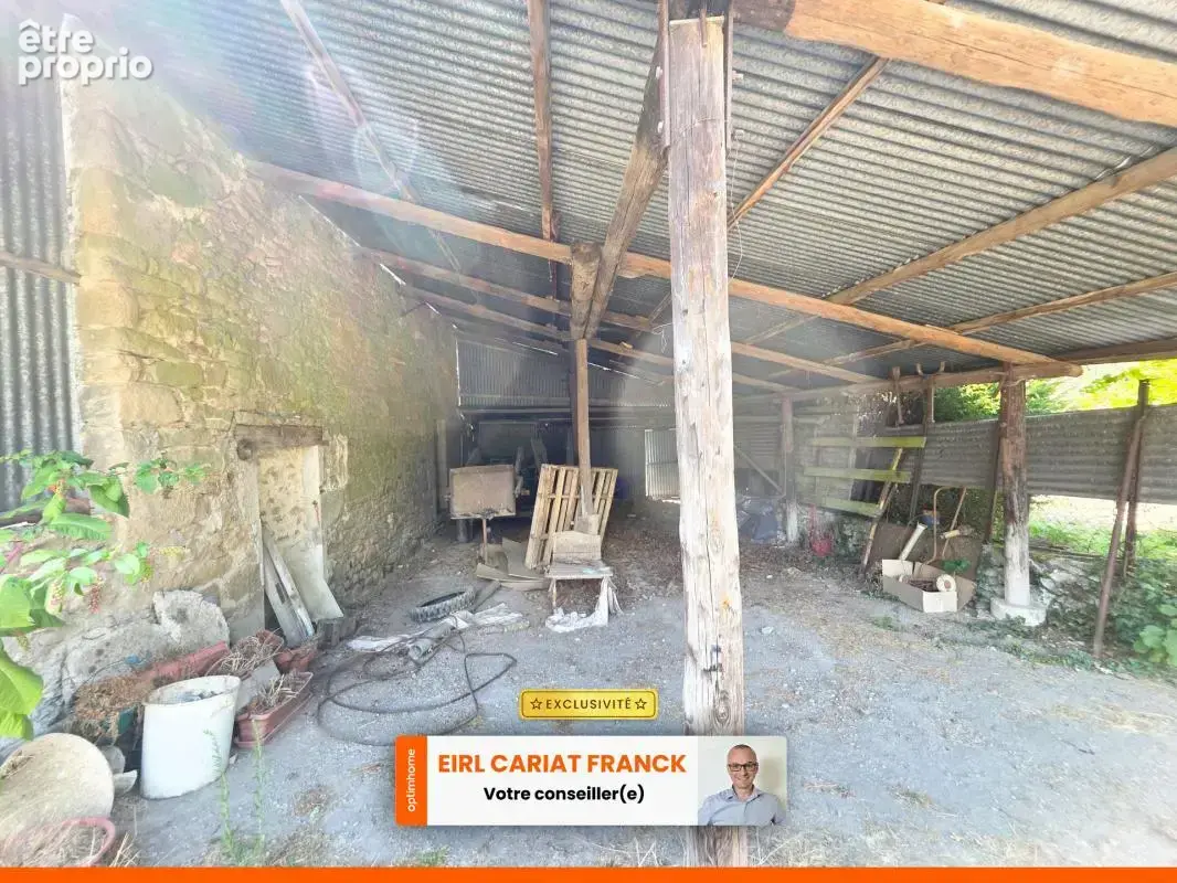 Maison en pierre de 118 m² sur étage, l’ensemble sur 910 m² de terrain clos avec des dépendances : - photo 19