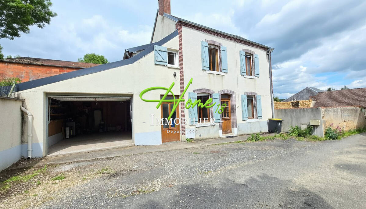 Maison à SAINT-PALAIS