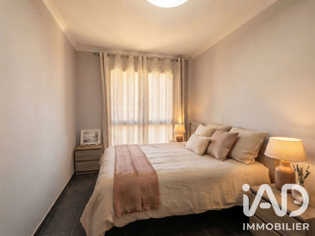 Appartement 62 m² à Antibes  - photo 3