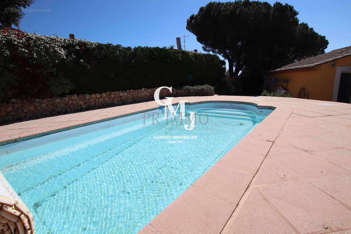 Maison à FREJUS
