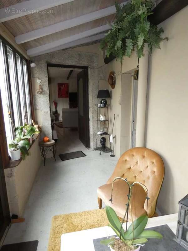 MAEL-CARHAIX, centre bourg - photo 14