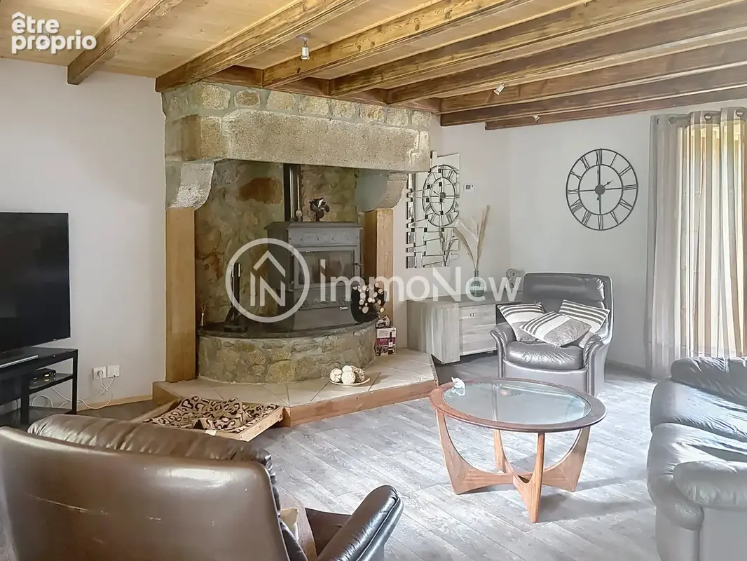 Belle maison pierre 152 m2 sur beau terrain buccolique environ 3000 m2 - photo 4