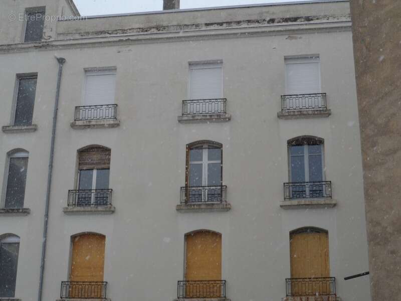 Appartement à NERIS-LES-BAINS