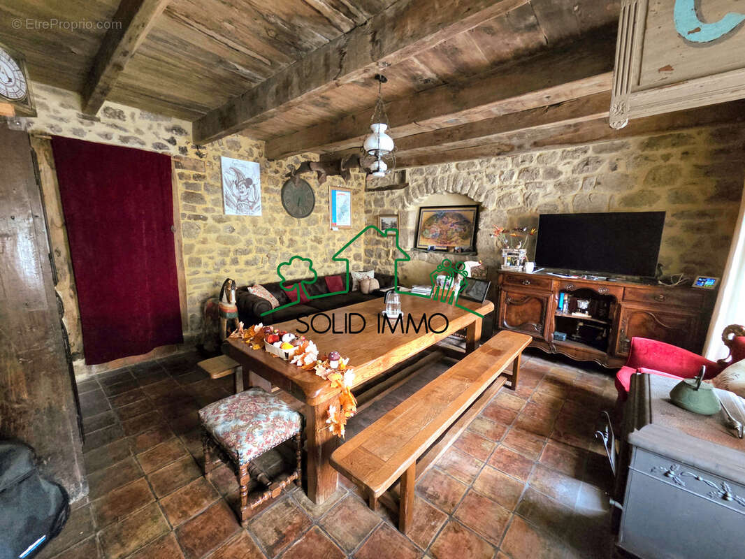 Maison à LABASTIDE-SUR-BESORGUES