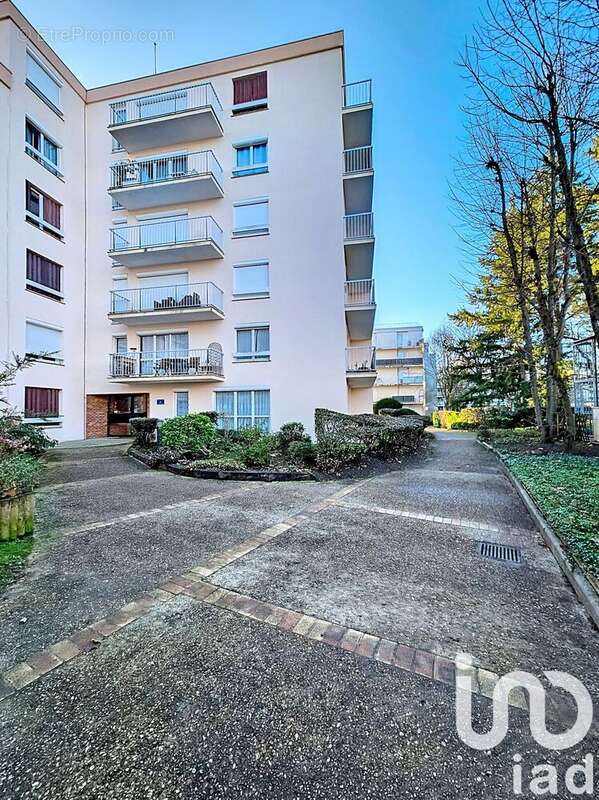 Photo 2 - Appartement à VAIRES-SUR-MARNE