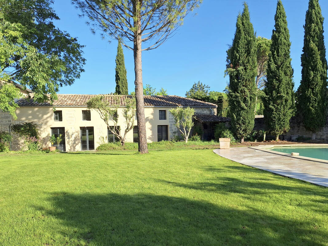 Maison à UZES