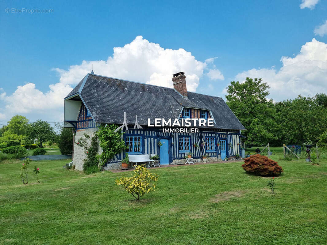 Maison à LA LANDE-SAINT-LEGER