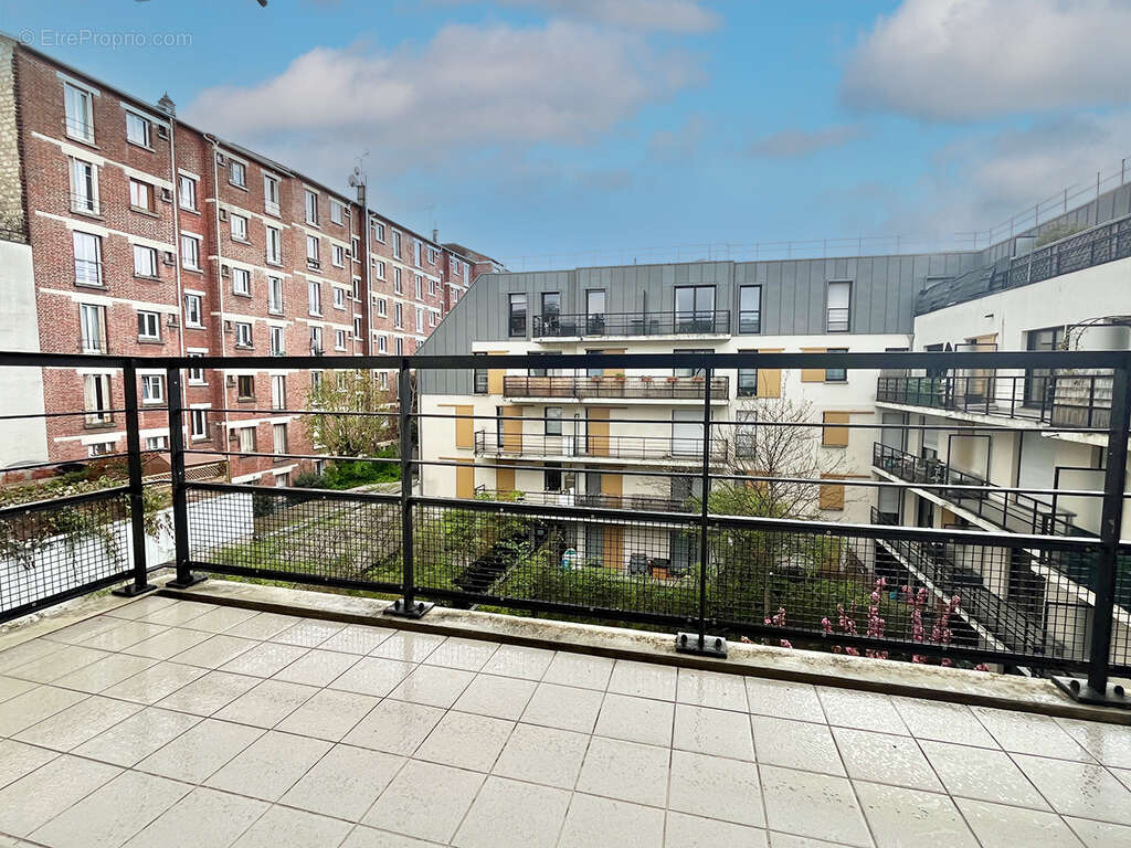 Appartement à ASNIERES-SUR-SEINE